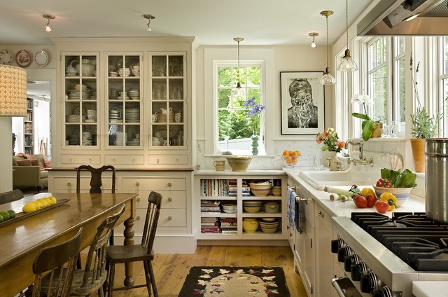 Kitchen Makeovers vs Renovations: Your Guide to the Pros and Cons